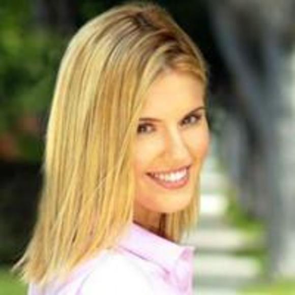 Meet your Posher, Erin - Picture 1 of 1